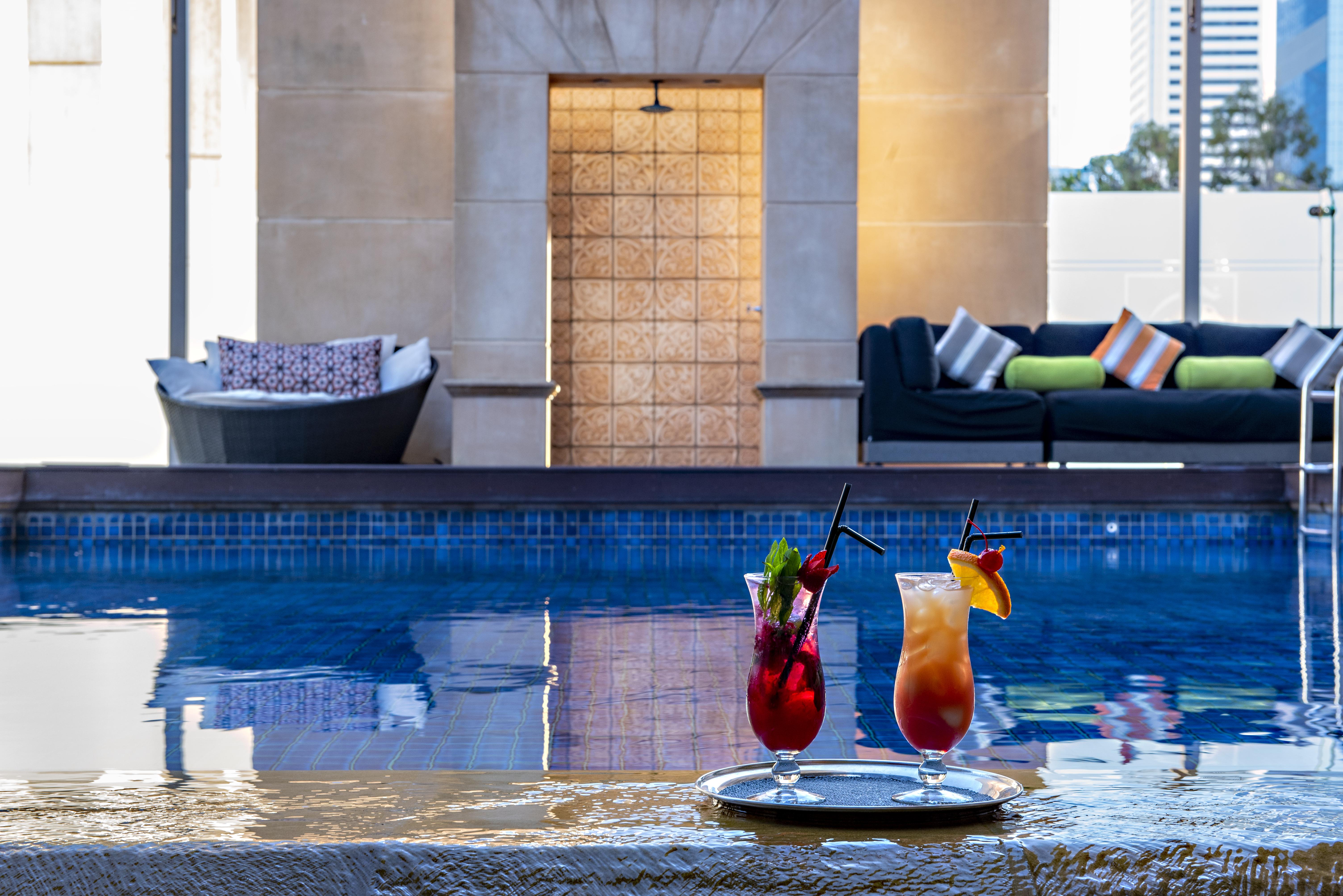 Duxton Hotel Perth Ngoại thất bức ảnh Pool at the hotel